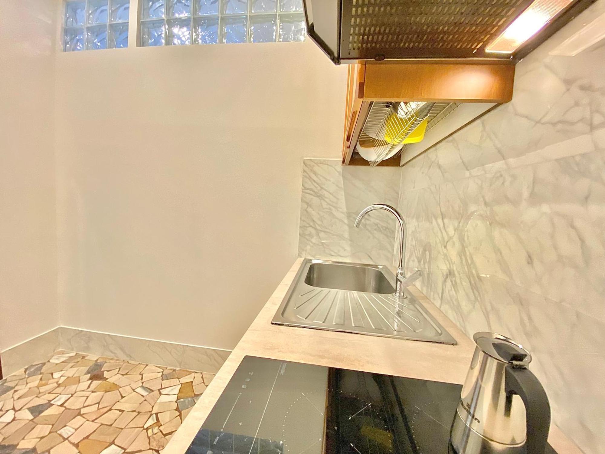 Apt Donati Home, Modernita E Comfort Con Parcheggio Gratuito Privato E Spazio Esterno Privato Cassano D'adda Luaran gambar
