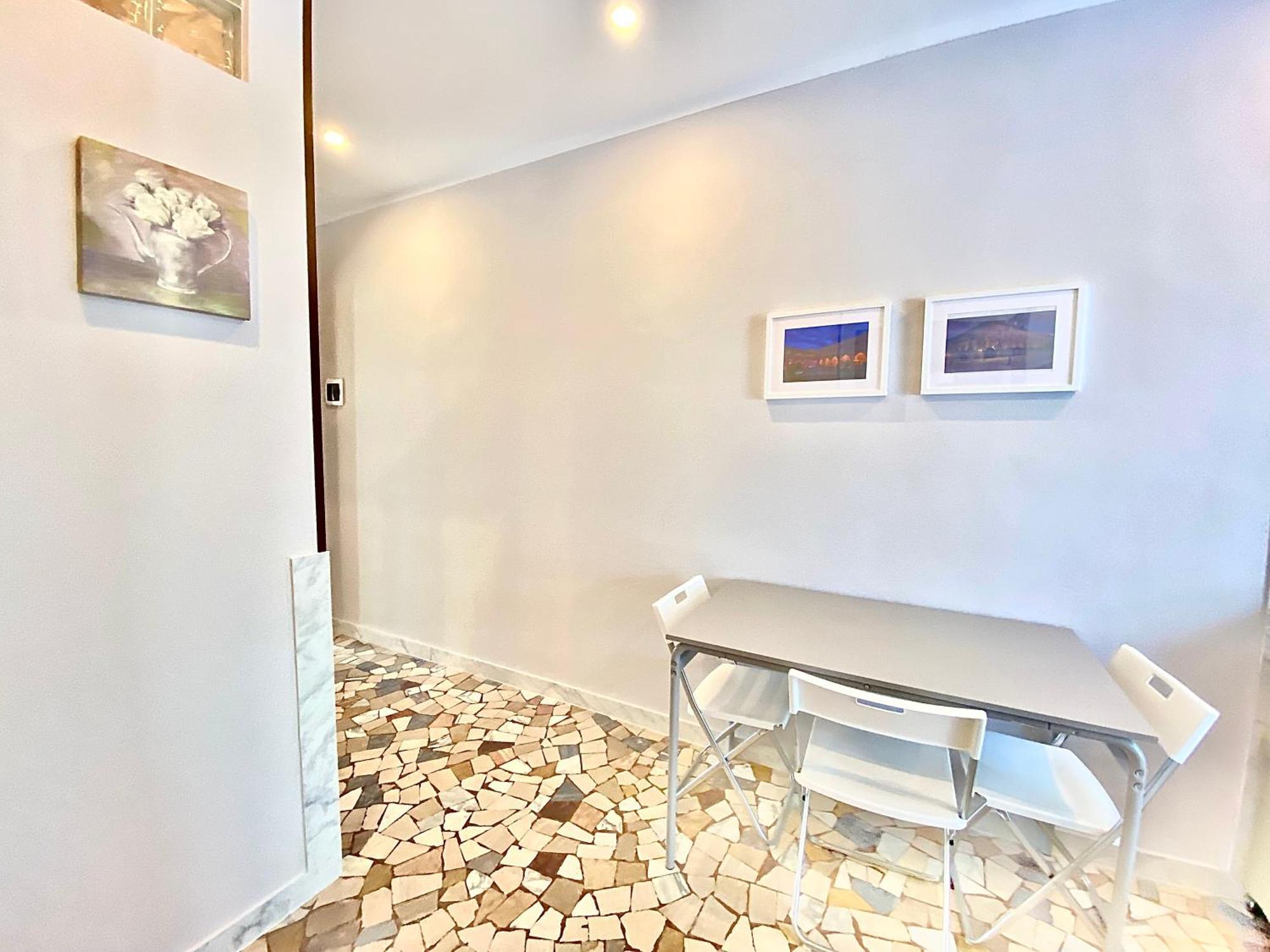 Apt Donati Home, Modernita E Comfort Con Parcheggio Gratuito Privato E Spazio Esterno Privato Cassano D'adda Luaran gambar