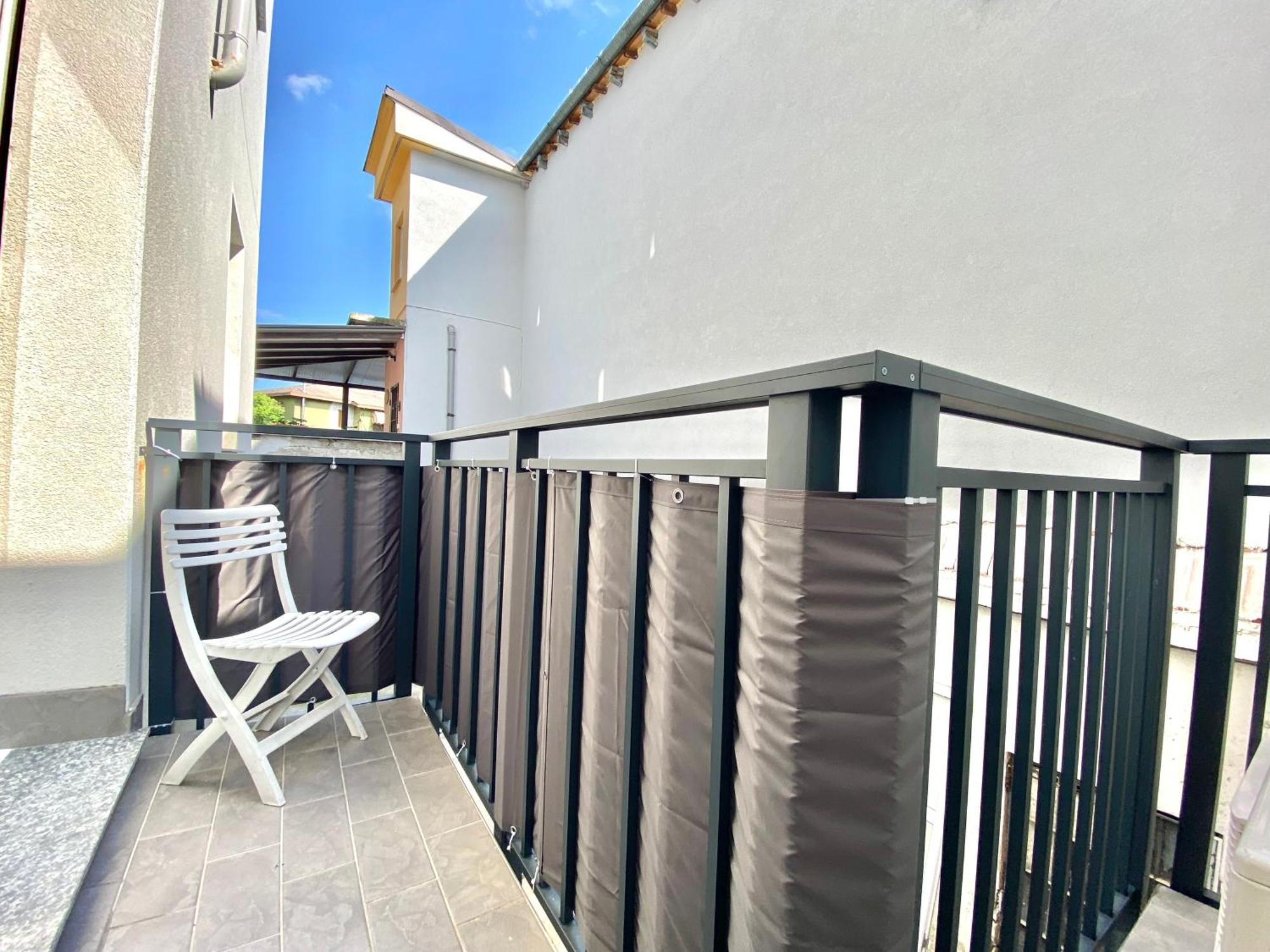 Apt Donati Home, Modernita E Comfort Con Parcheggio Gratuito Privato E Spazio Esterno Privato Cassano D'adda Luaran gambar