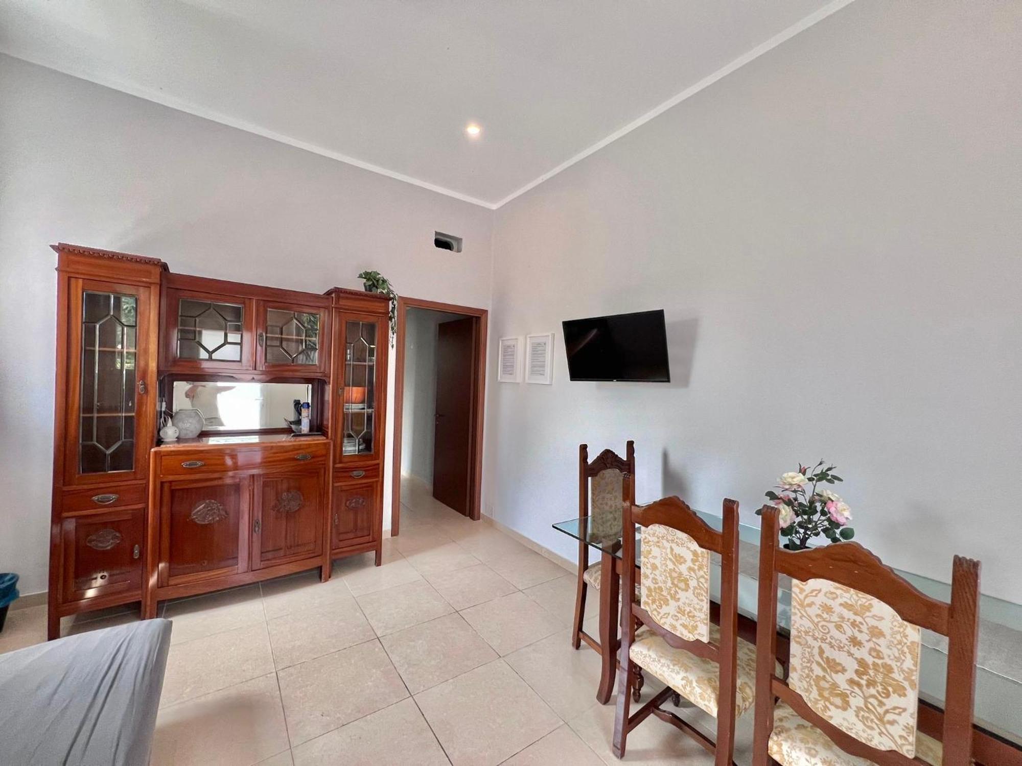 Apt Donati Home, Modernita E Comfort Con Parcheggio Gratuito Privato E Spazio Esterno Privato Cassano D'adda Luaran gambar