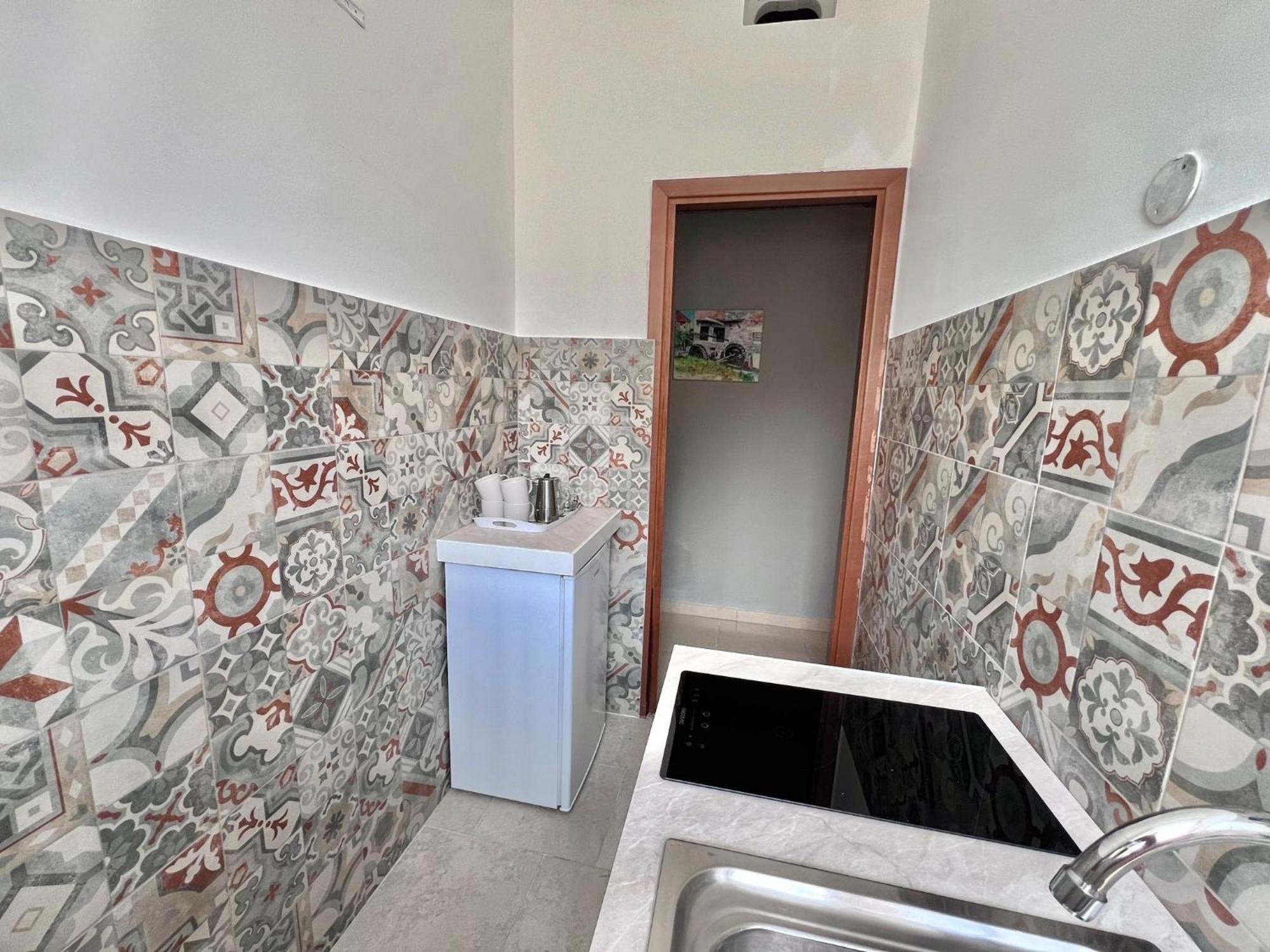 Apt Donati Home, Modernita E Comfort Con Parcheggio Gratuito Privato E Spazio Esterno Privato Cassano D'adda Luaran gambar