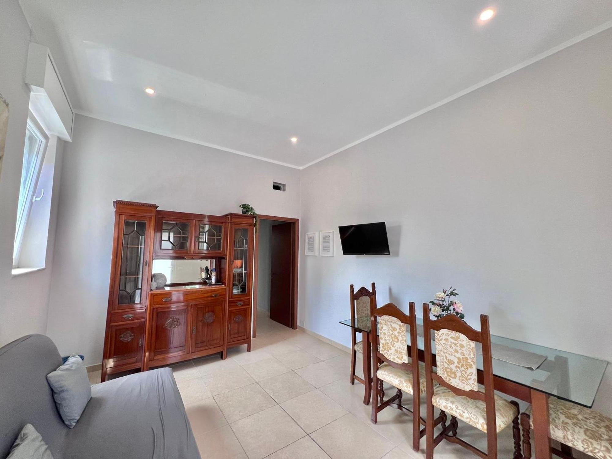 Apt Donati Home, Modernita E Comfort Con Parcheggio Gratuito Privato E Spazio Esterno Privato Cassano D'adda Luaran gambar